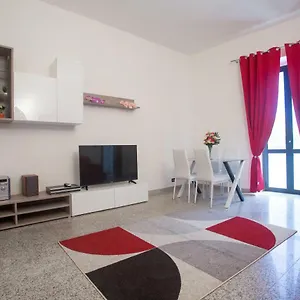 Casa Del Levante , Bari Italia