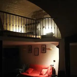 Versosud Cave , Bari Italia